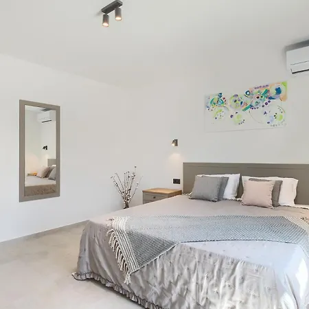 Sirola Near Pula For 8 Persons With 36 M2 Private Pool & Kids Activities Valtura